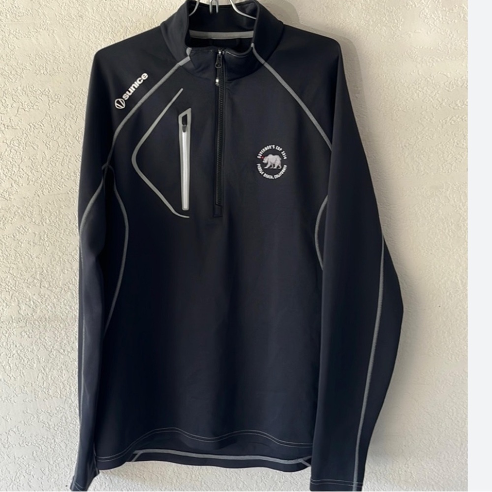 ❗️SOLD❗️Sunice Womans Sports Lightweight Quarterzip Pullover - Picture 11 of 12